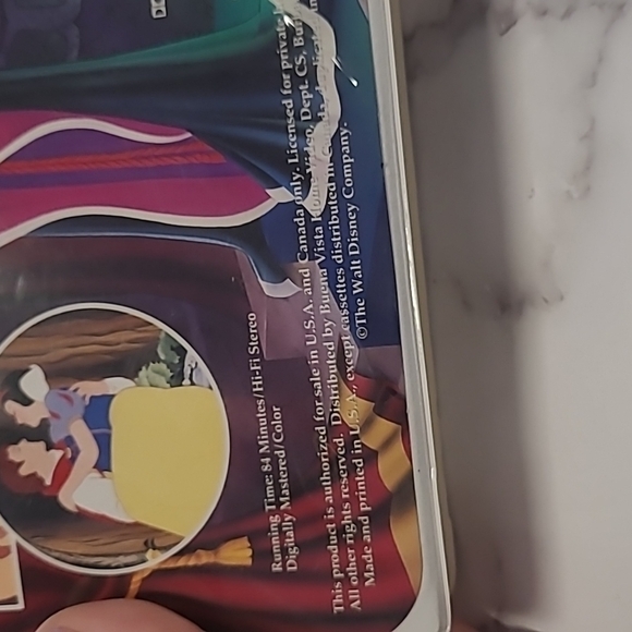 Walt Disney's Masterpiece Snow White and the Seven Dwarfs VHS Video #1524 - Picture 9 of 15
